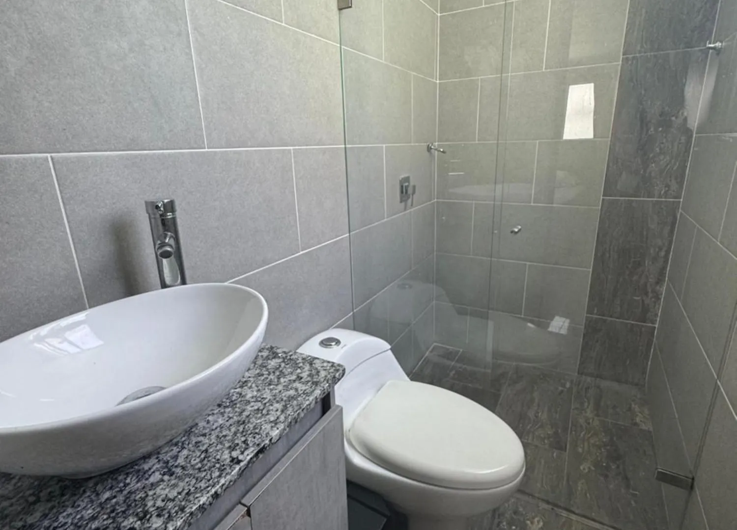 Amplio Apartamento En La 70 Estadio Laureles Para Grupos Familiares O Amigos Medellín